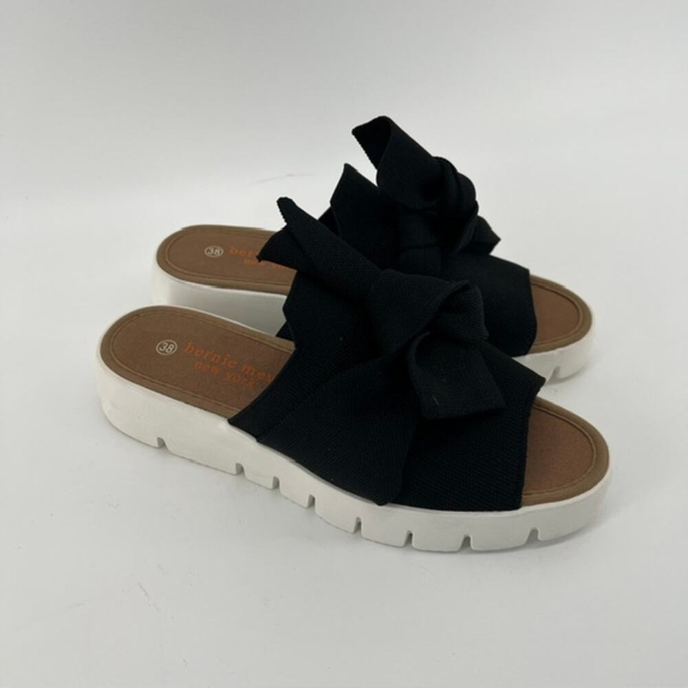 NEW Bernie Mev Venti Freesia Wedge Sandals Womens US8/EU38 Black Bow Memory Foam